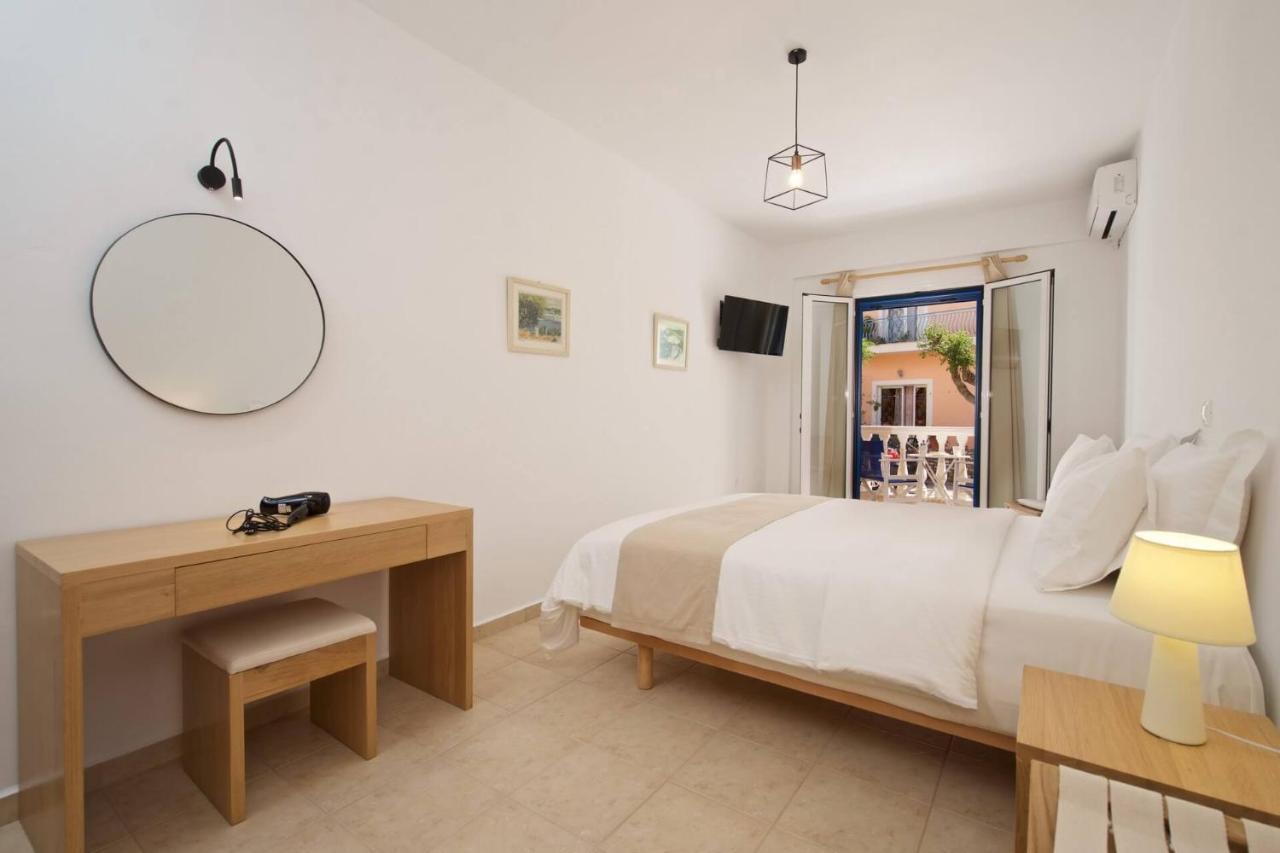 Nefeli Apartments Αγία Ευφημία Εξωτερικό φωτογραφία